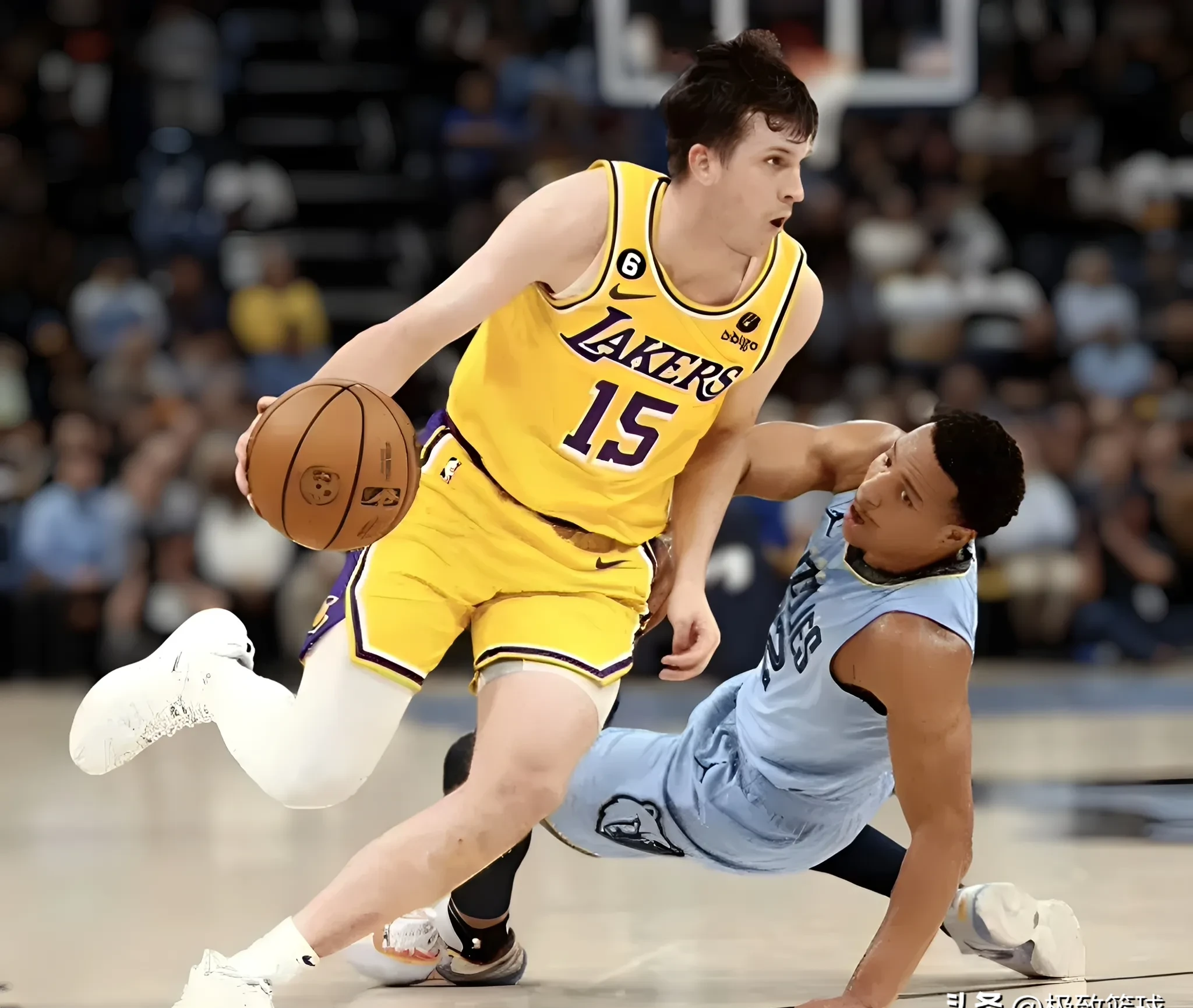 国际比赛日洛杉矶湖人调整名单以备欧超杯，止住颓势环节打磨，球迷炸锅，控场能力受关注(湖人队最新加盟球员)-南宫体育注册/下载